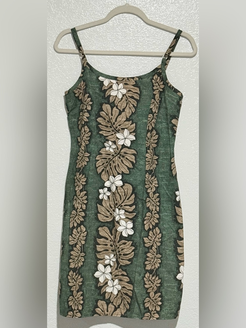Vintage Hilo Hattie Hawaiian Original Size 4 Green Adjustable Straps Mini Dress